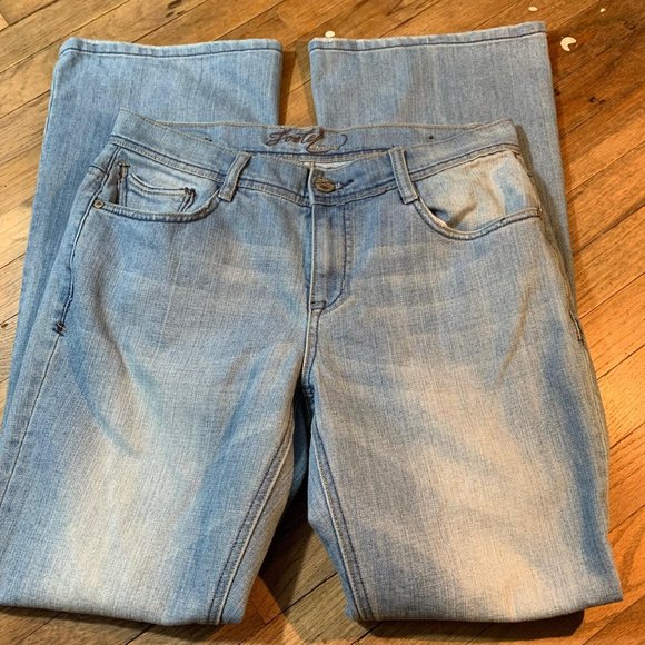 Foster Denim - Foster jeans size 6 boot cut distressed